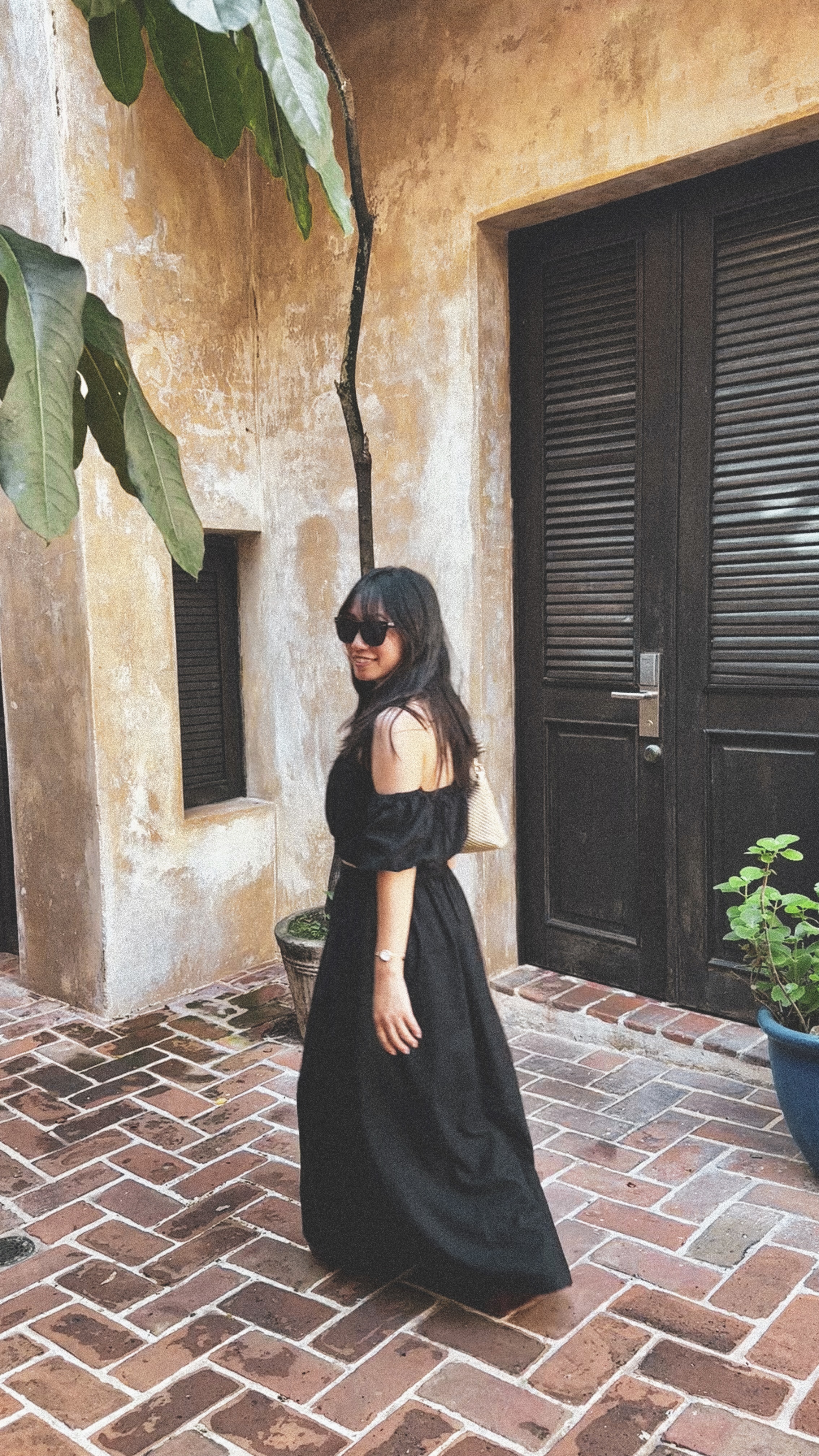 MayaBlack Linen Maxi Dress